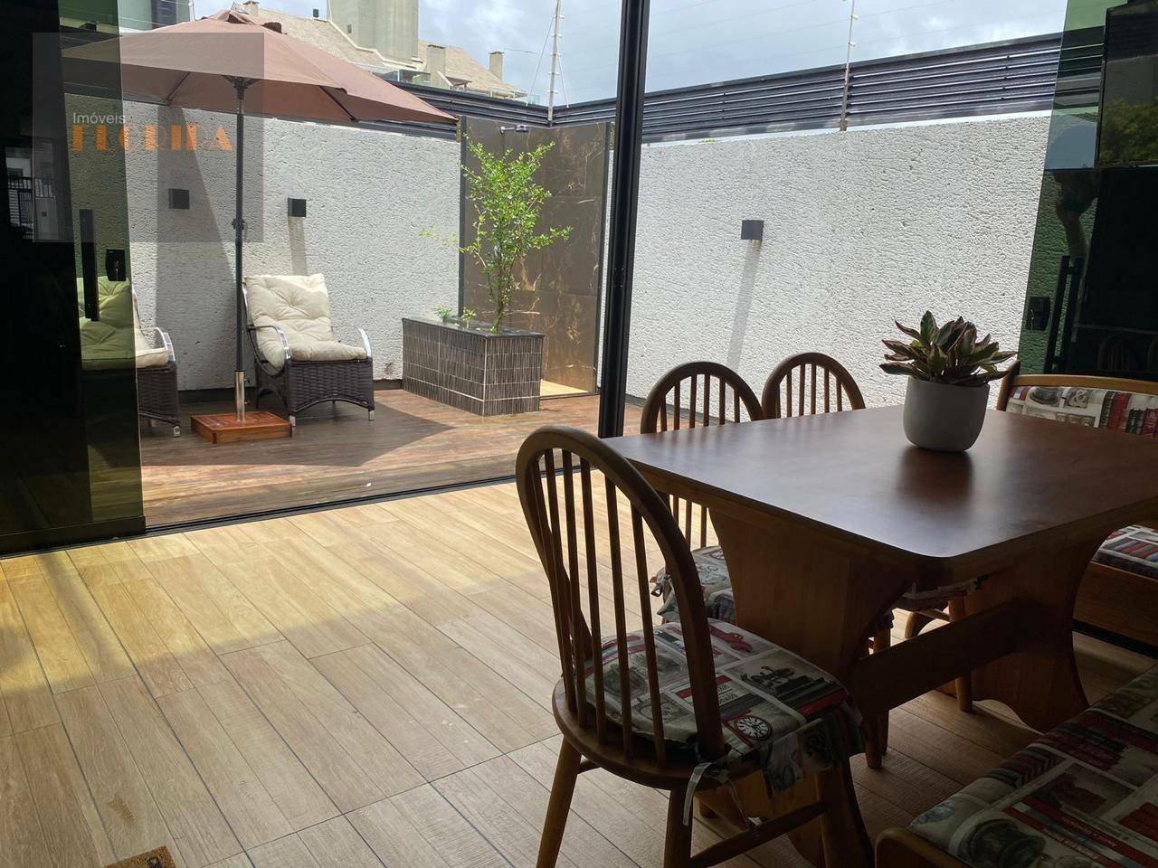 Casa à venda com 3 quartos, 146m² - Foto 9