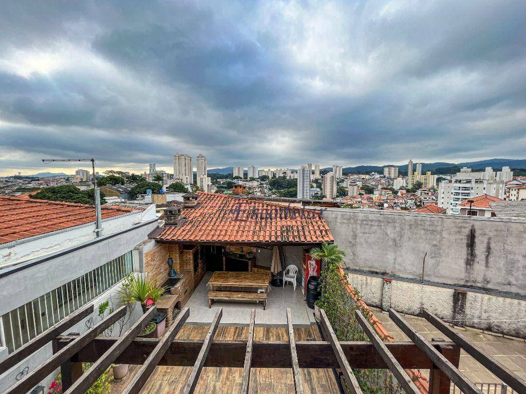 Sobrado à venda com 3 quartos, 500m² - Foto 39