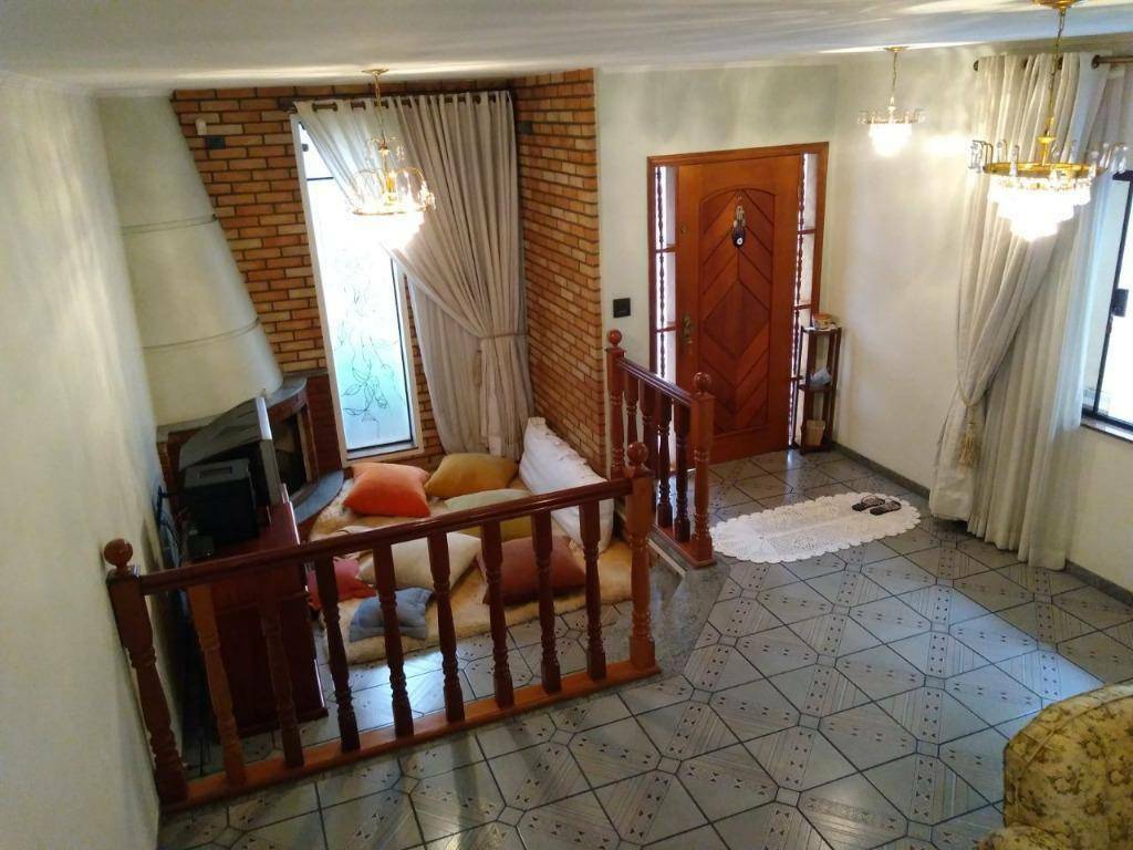 Sobrado à venda com 3 quartos, 250m² - Foto 3