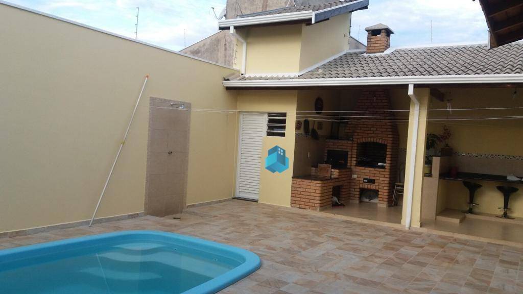 Casa à venda com 4 quartos, 250m² - Foto 5