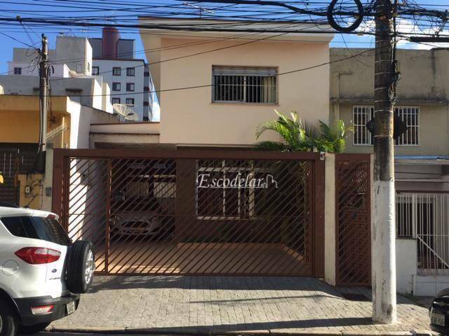 Sobrado à venda com 3 quartos, 240m² - Foto 1