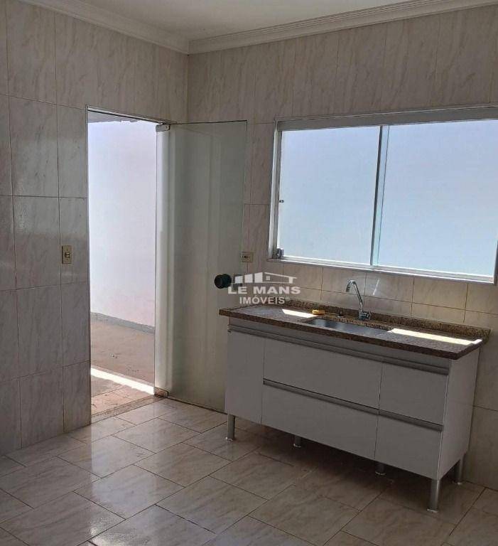 Casa, 2 quartos, 87 m² - Foto 2