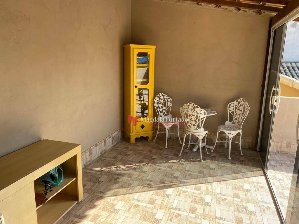 Casa à venda com 1 quarto, 85M2 - Foto 2