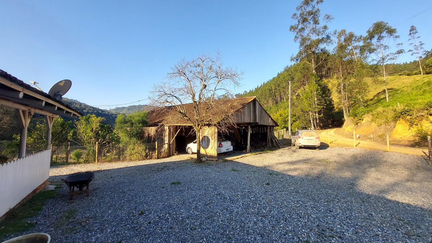 Fazenda à venda com 3 quartos, 140000m² - Foto 11