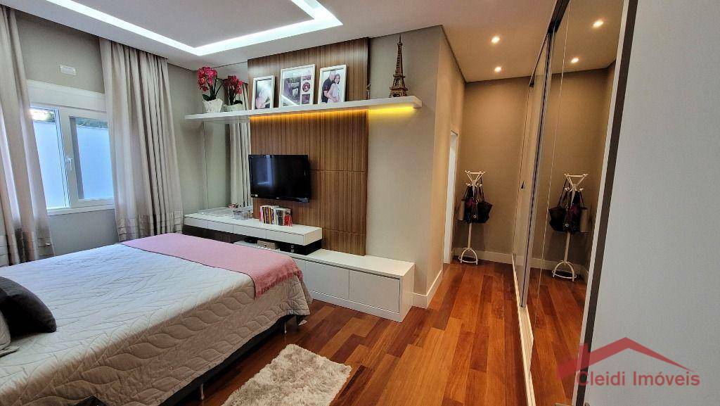 Casa de Condomínio à venda com 3 quartos, 220m² - Foto 8