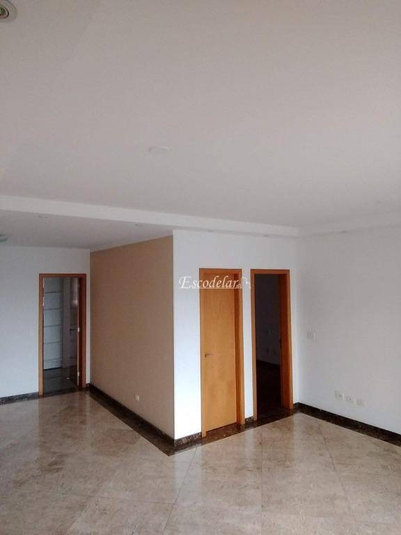 Apartamento à venda com 3 quartos, 142m² - Foto 29