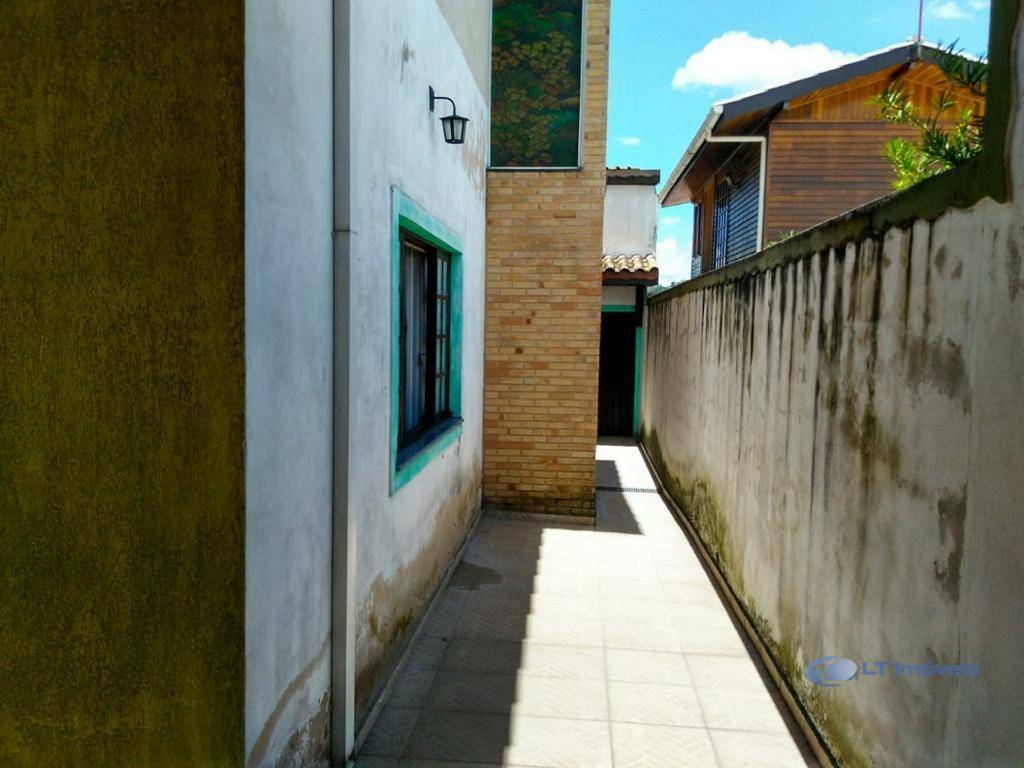 Sobrado à venda com 3 quartos, 330m² - Foto 29