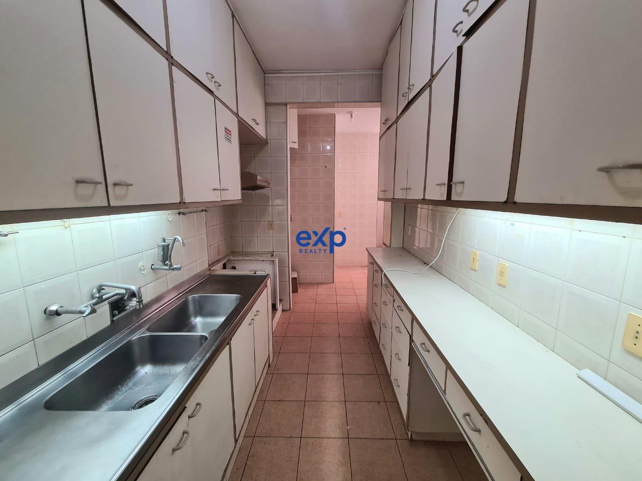 Apartamento à venda com 3 quartos, 120m² - Foto 21