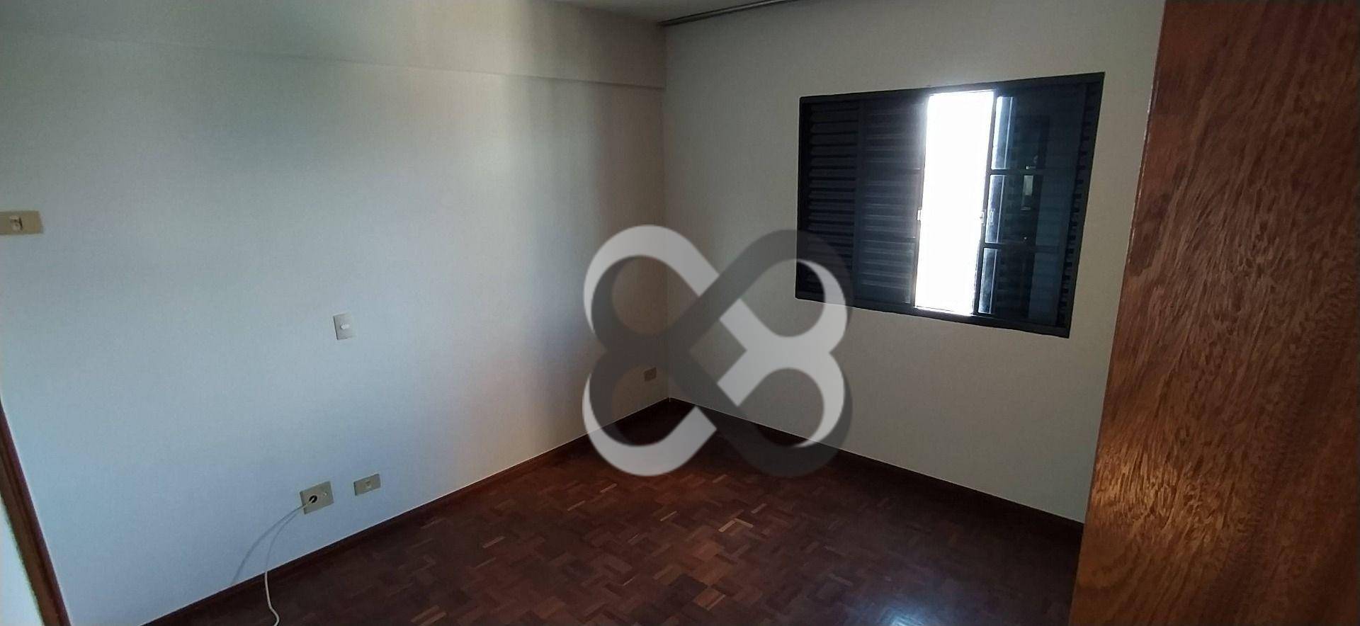 Apartamento à venda com 3 quartos, 149m² - Foto 15