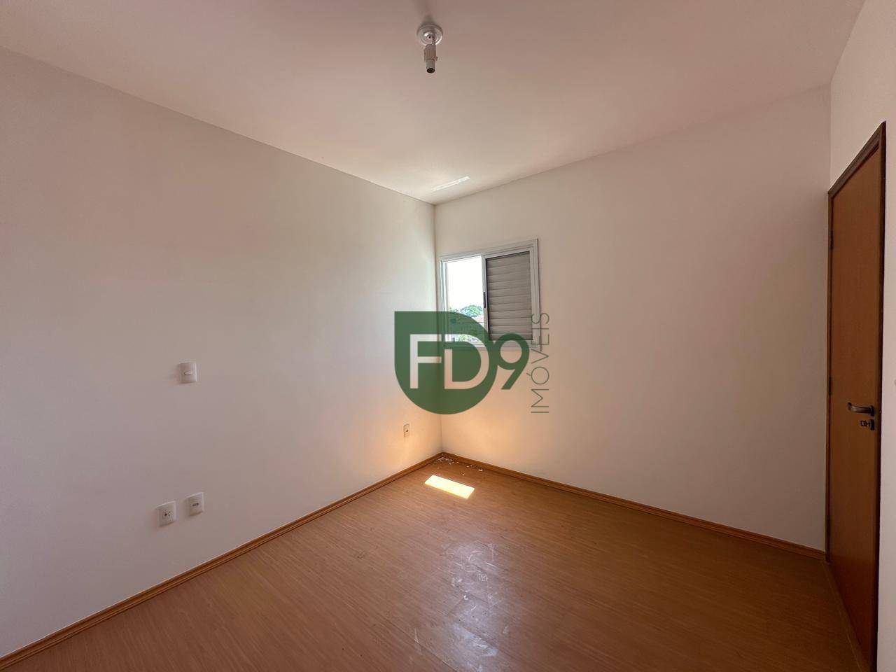 Apartamento à venda com 3 quartos, 70m² - Foto 32