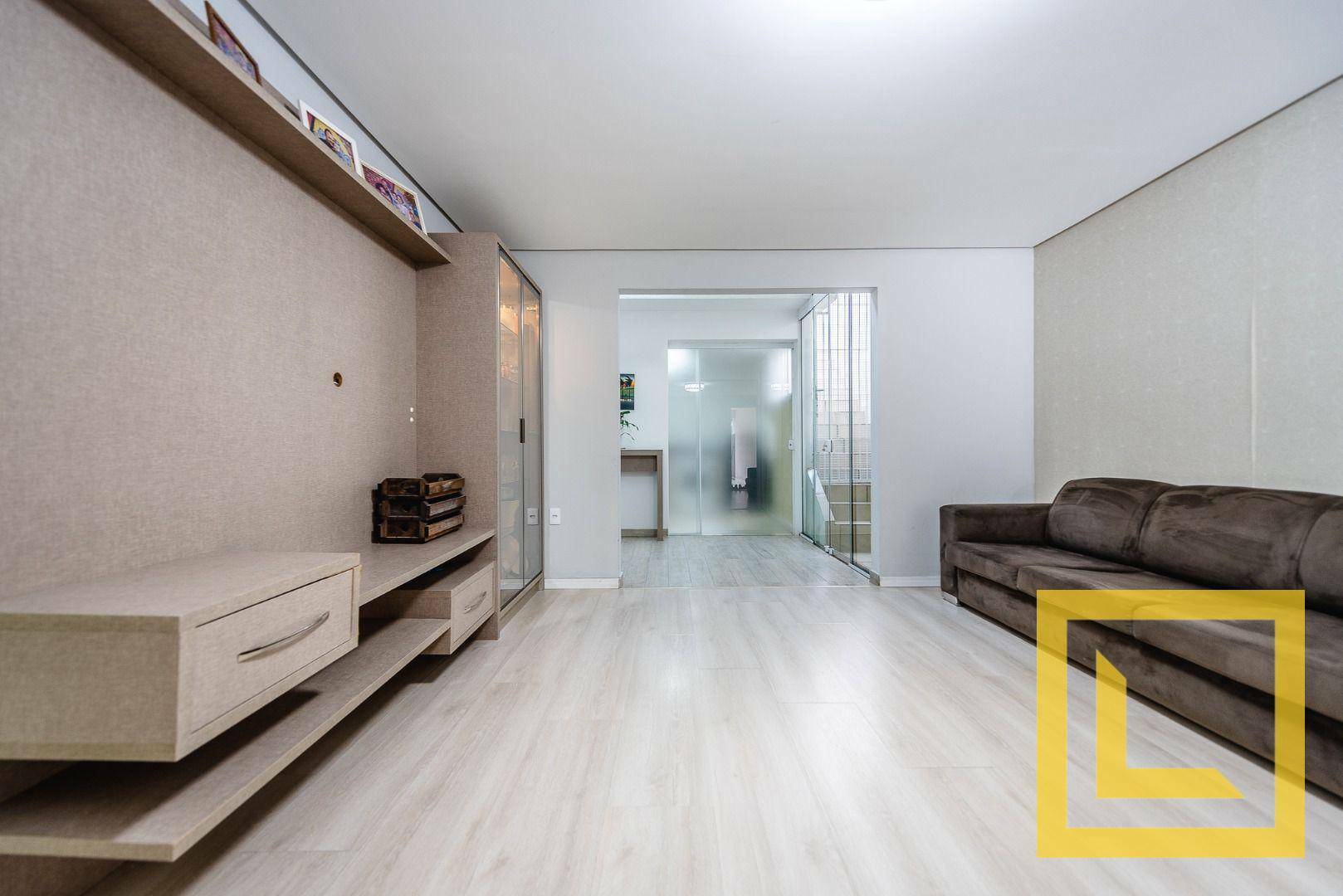 Casa à venda com 4 quartos, 280m² - Foto 8