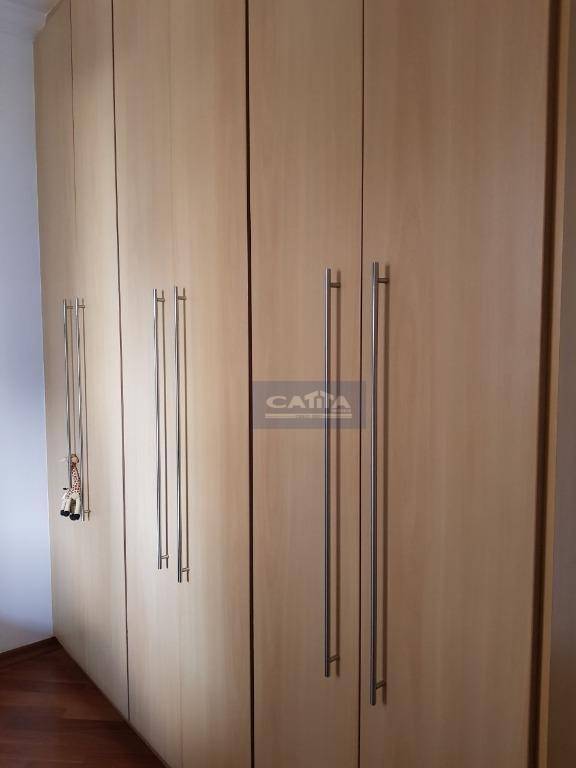 Apartamento à venda com 3 quartos, 94m² - Foto 17