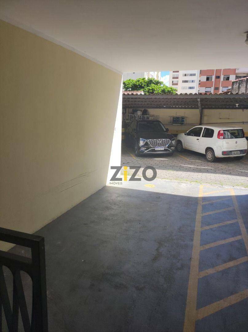 Apartamento à venda com 3 quartos, 60m² - Foto 20