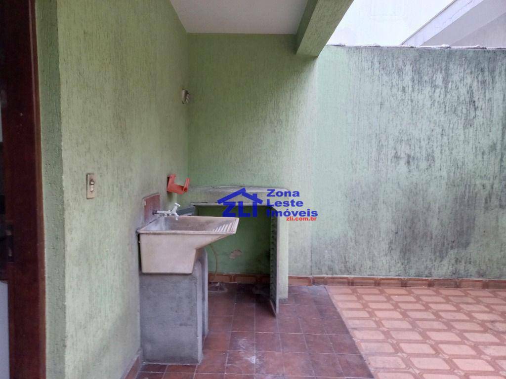 Sobrado para alugar com 4 quartos, 300m² - Foto 26