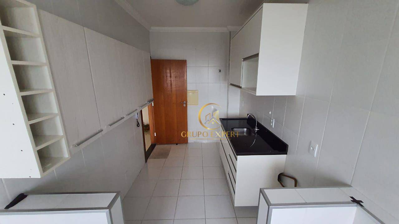 Apartamento à venda com 2 quartos, 81m² - Foto 5