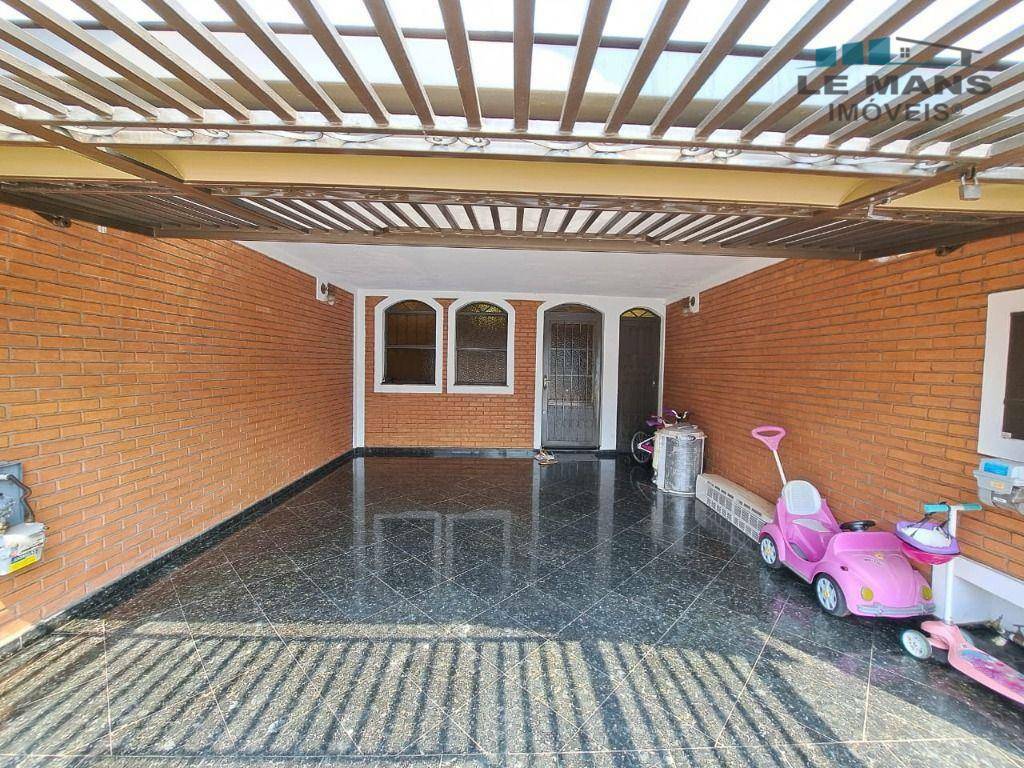 Casa à venda com 2 quartos, 119m² - Foto 5