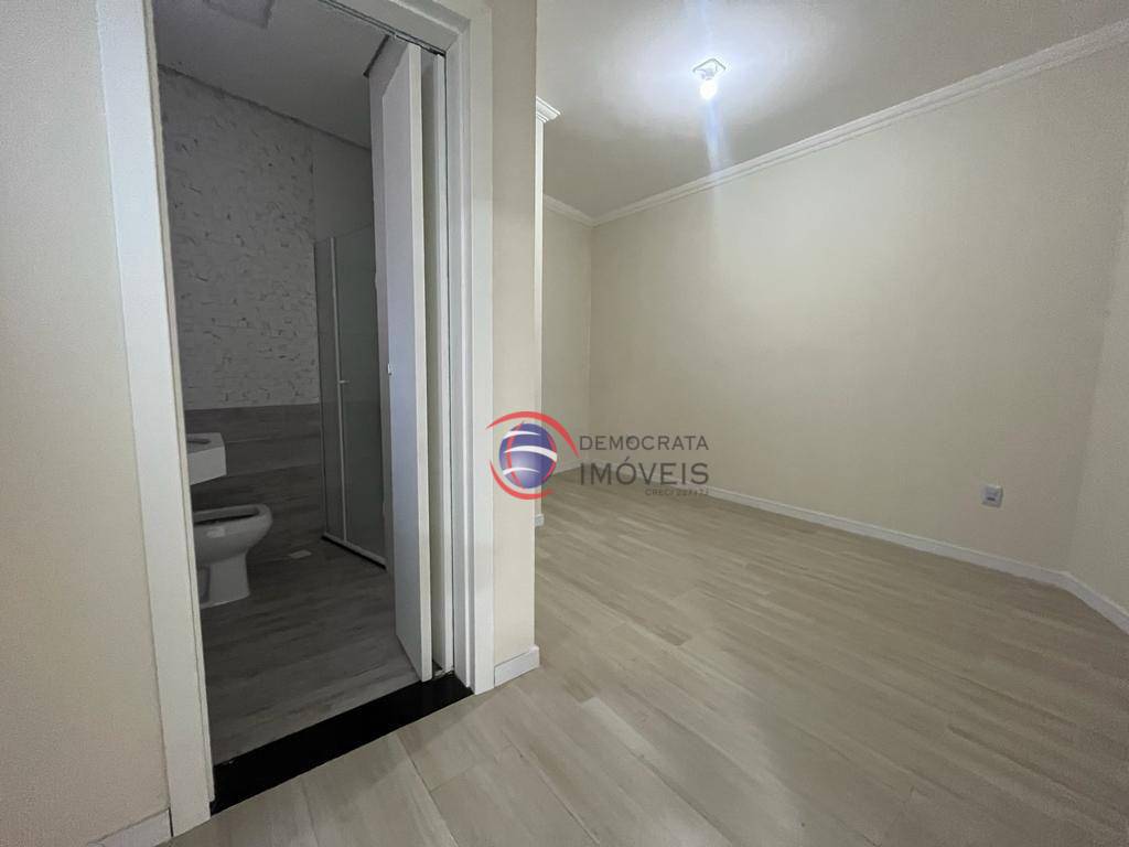 Apartamento à venda com 3 quartos, 90m² - Foto 4