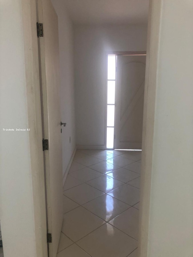 Casa de Condomínio à venda com 3 quartos, 153m² - Foto 12