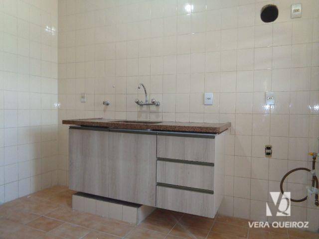 Apartamento para alugar com 2 quartos, 91m² - Foto 16