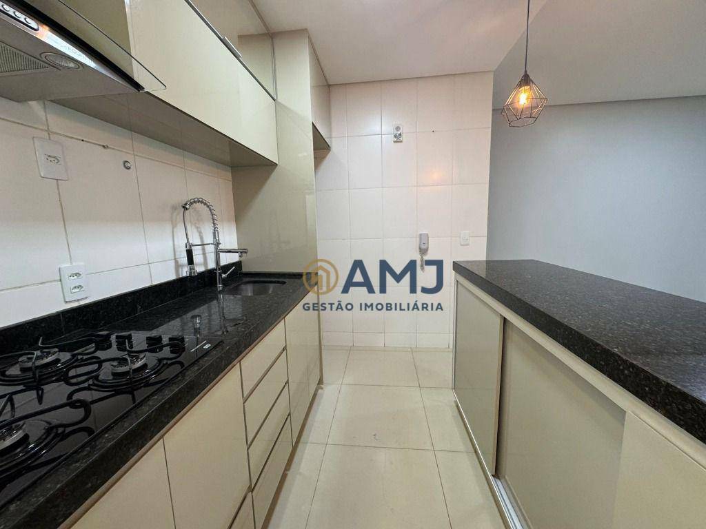 Apartamento para alugar com 2 quartos, 68m² - Foto 18