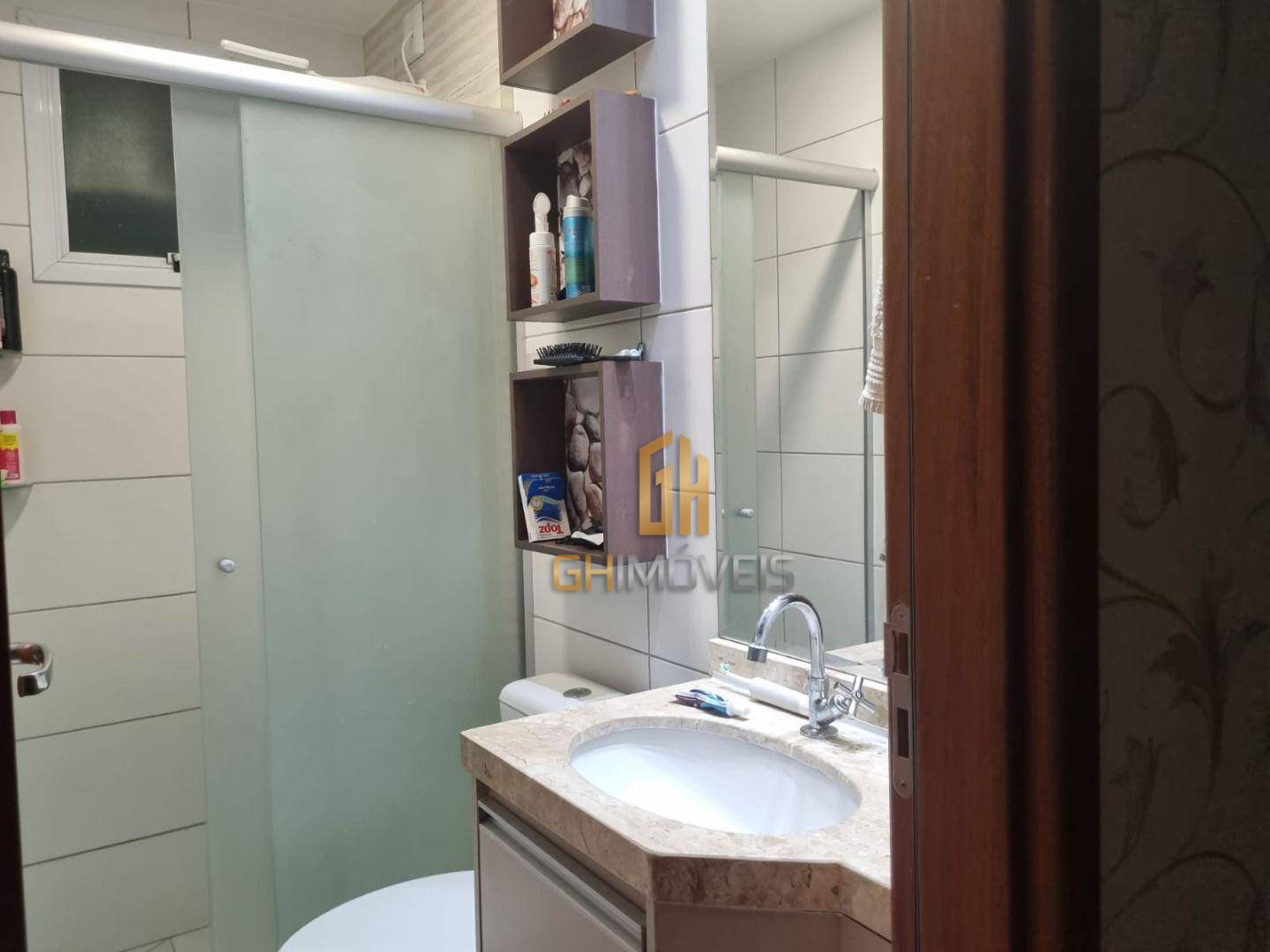 Apartamento à venda com 3 quartos, 74m² - Foto 18