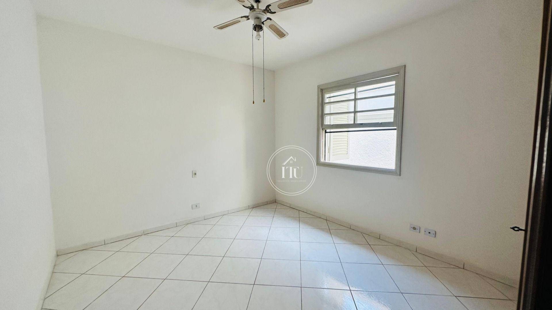 Casa de Condomínio para alugar com 3 quartos, 207m² - Foto 8