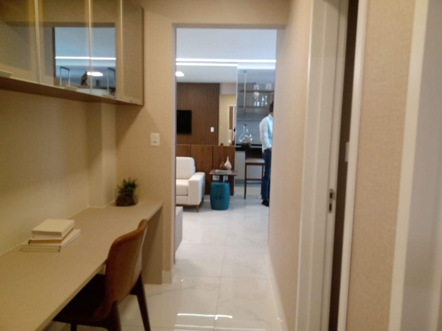 Apartamento à venda com 3 quartos, 94m² - Foto 14