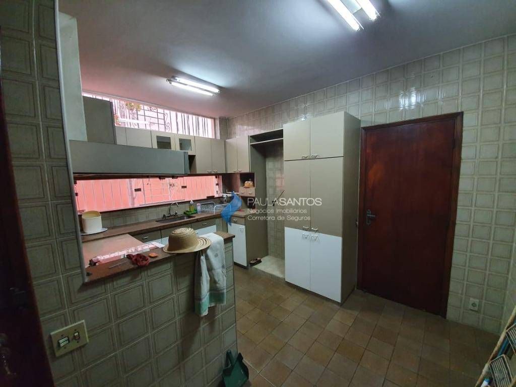 Casa à venda com 3 quartos, 208m² - Foto 15