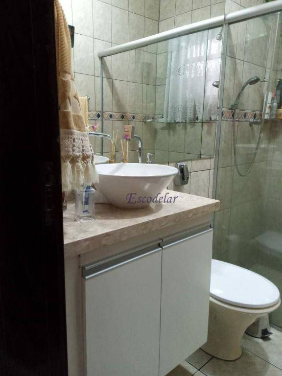 Sobrado à venda com 3 quartos, 180m² - Foto 4