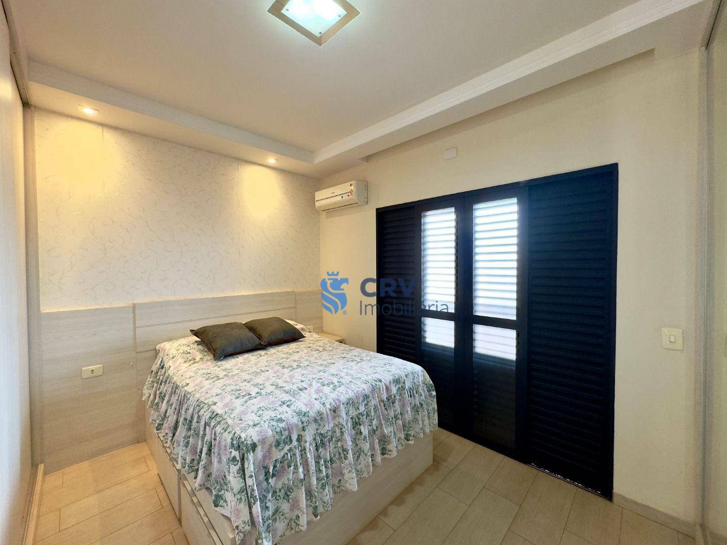 Sobrado à venda com 3 quartos, 275m² - Foto 11