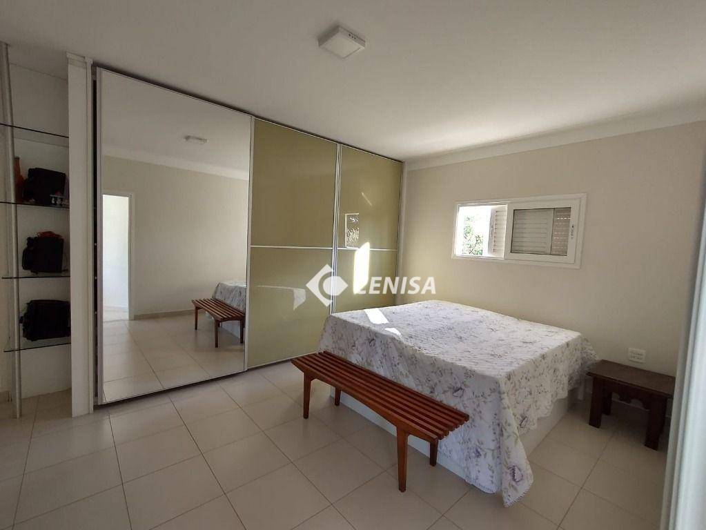 Casa de Condomínio à venda com 3 quartos, 386m² - Foto 20