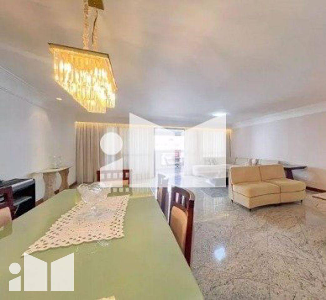 Apartamento à venda com 4 quartos, 330m² - Foto 2