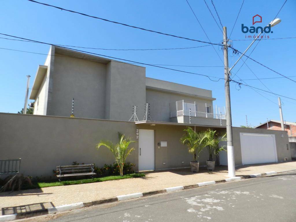 Casa à venda com 4 quartos, 344m² - Foto 2