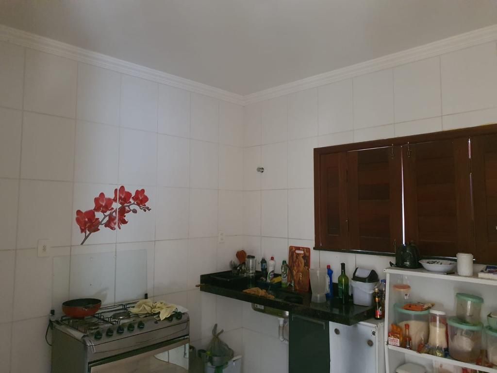 Casa à venda com 3 quartos, 100m² - Foto 7