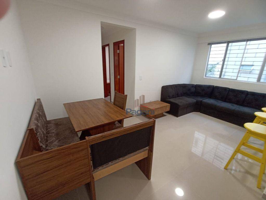 Apartamento à venda com 2 quartos, 48m² - Foto 17