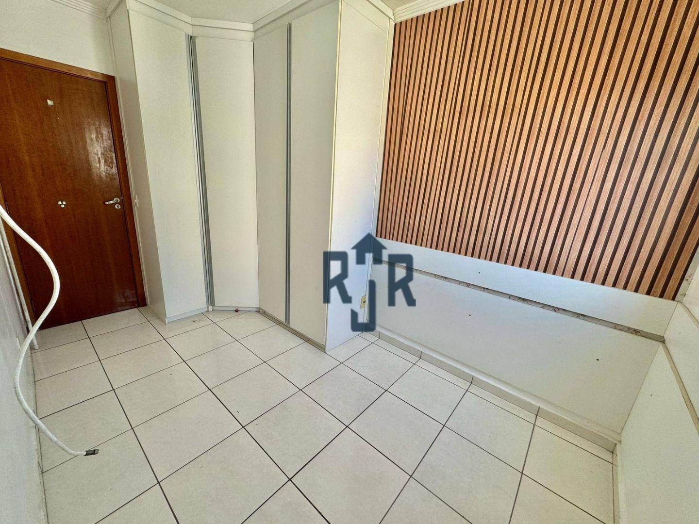 Apartamento à venda com 2 quartos, 60m² - Foto 18