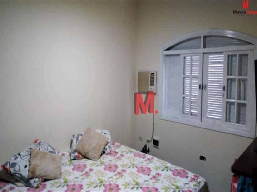 Casa de Condomínio à venda com 3 quartos, 210m² - Foto 16