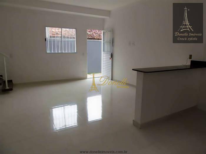 Casa à venda com 2 quartos, 70m² - Foto 18