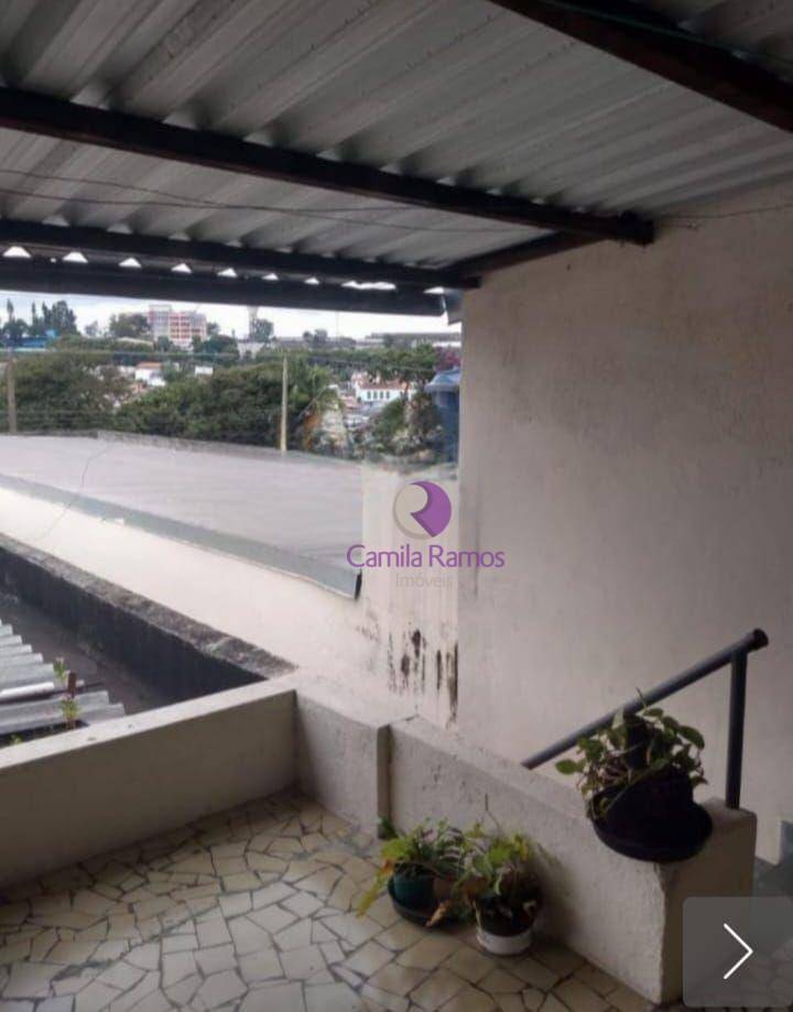 Sobrado à venda com 3 quartos, 140m² - Foto 1