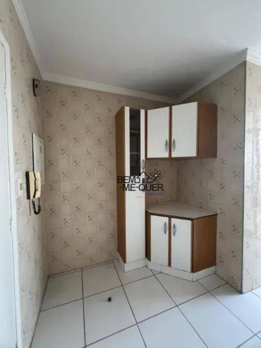 Apartamento à venda com 2 quartos, 65m² - Foto 12