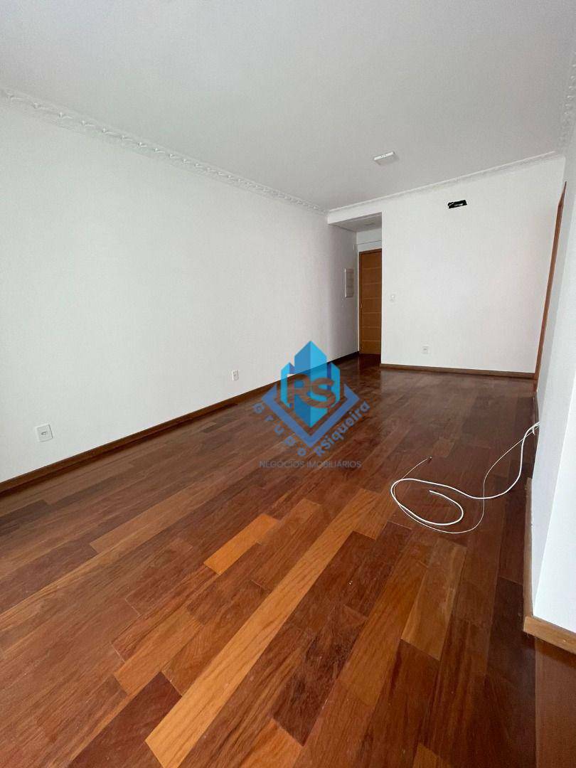 Apartamento à venda com 2 quartos, 80m² - Foto 3