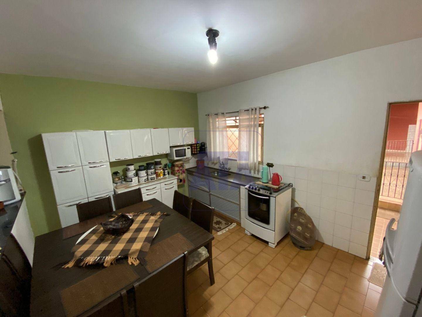 Casa à venda com 3 quartos, 177m² - Foto 13