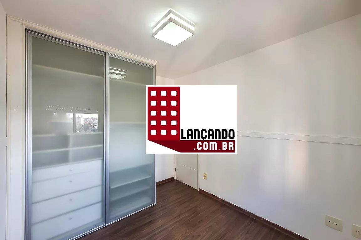 Apartamento à venda com 3 quartos, 135m² - Foto 2