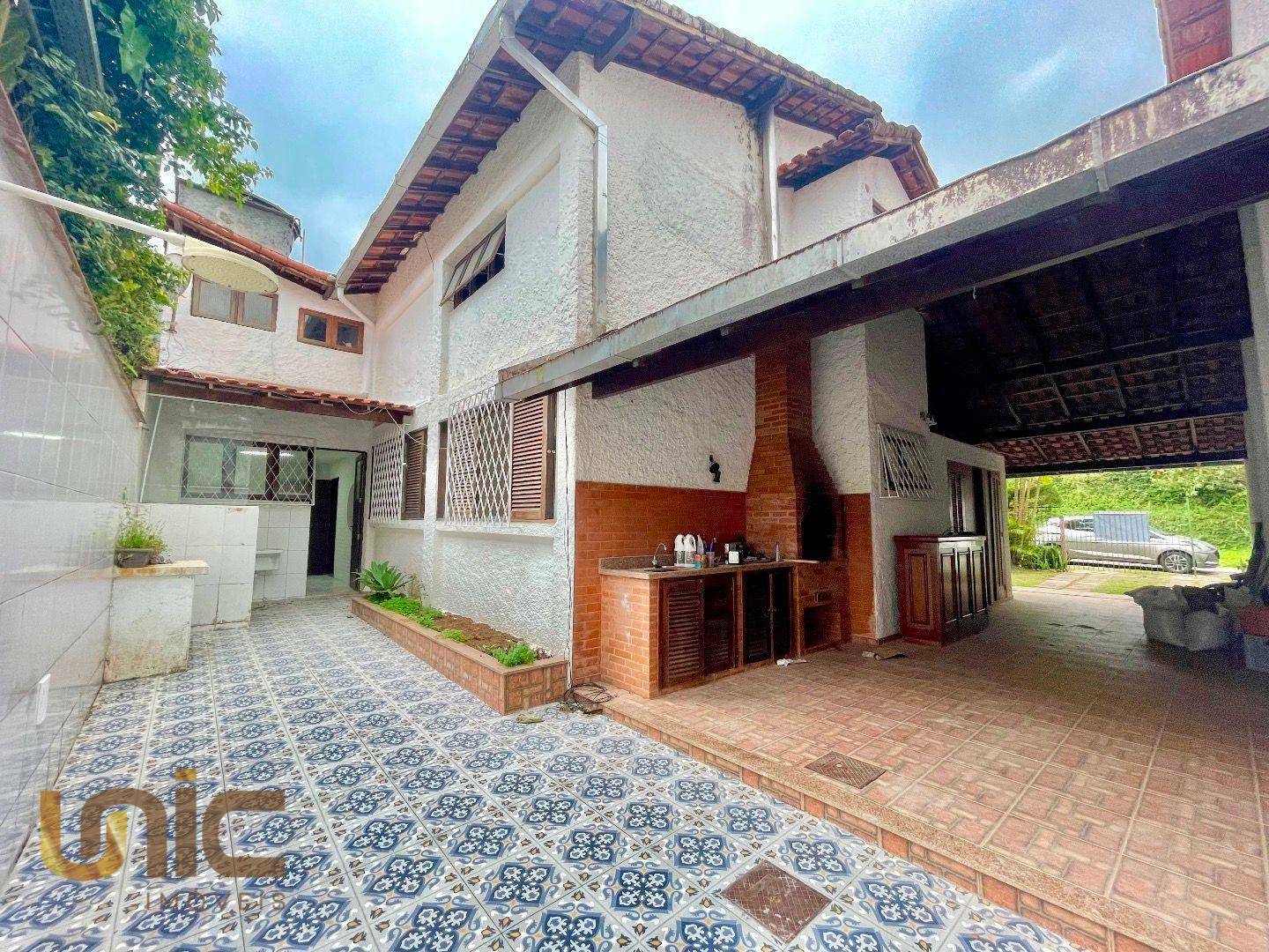 Casa de Condomínio à venda com 5 quartos, 340m² - Foto 25