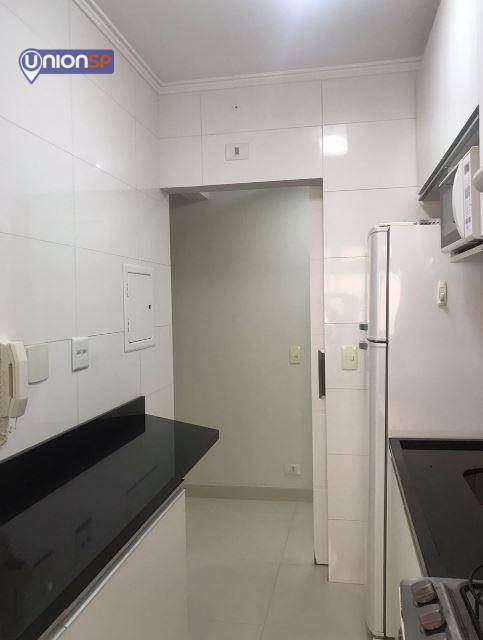 Apartamento à venda com 2 quartos, 55m² - Foto 18