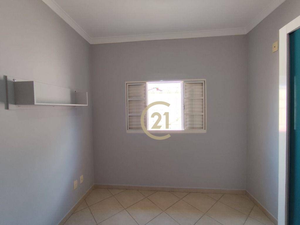 Casa para alugar com 3 quartos, 134m² - Foto 12