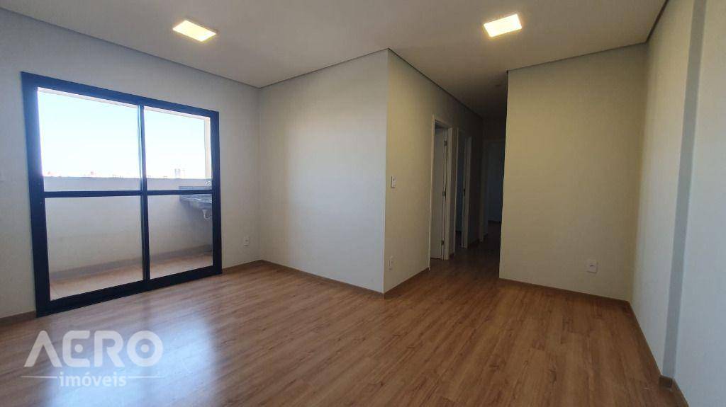 Apartamento para alugar com 3 quartos, 69m² - Foto 1