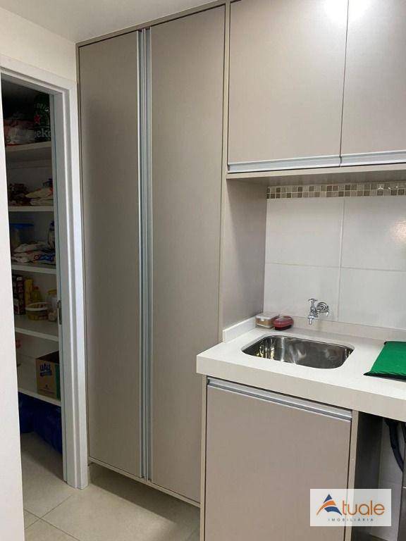 Apartamento à venda com 3 quartos, 124m² - Foto 11