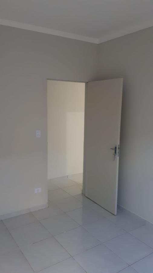 Casa à venda com 2 quartos, 170m² - Foto 13