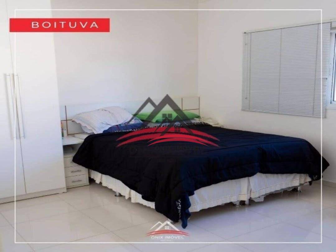 Casa de Condomínio à venda com 4 quartos, 330m² - Foto 16